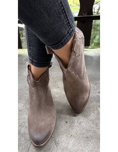 Botki ciemny beż skóra ażur Exquisite 1166