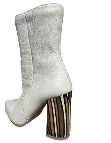 Botki skóra beż krem ecru lico groszek Di Primo...