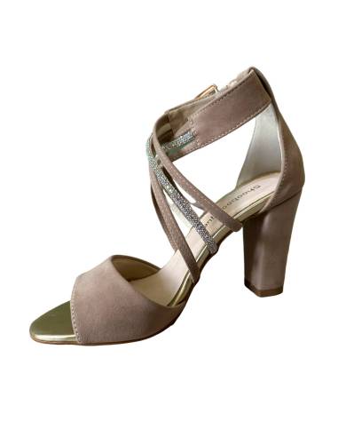 Sandały beż ozdobne paski skóra nubuk